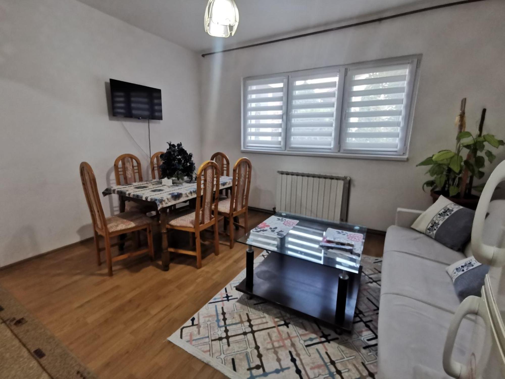 Rest & Recharge 4Bdr Apt- Free Parking, Ac & Garden SJJ Exterior photo